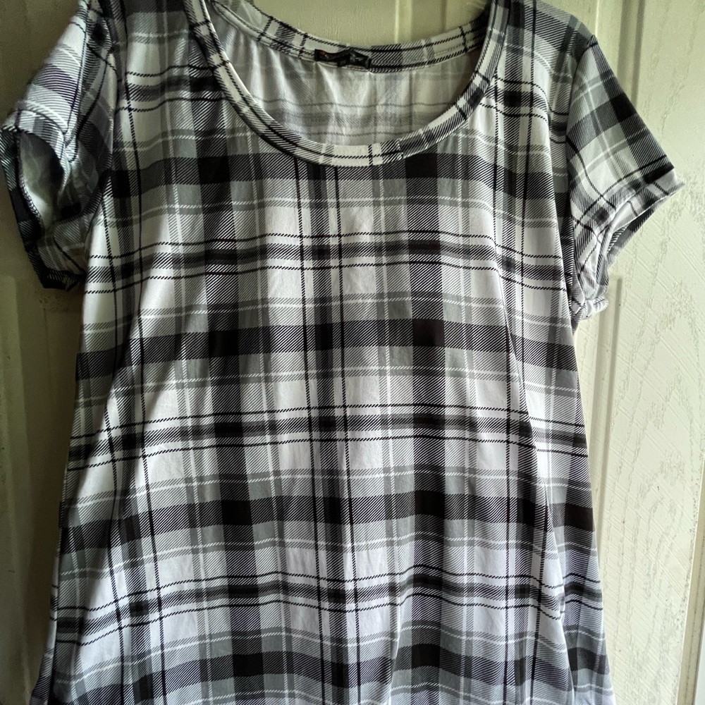 Womens Grey Plaid Tee